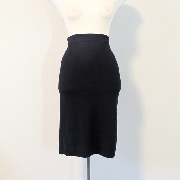 Holt Renfrew Wool Midi Pencil Skirt (medium-large) - Picture 3 of 4